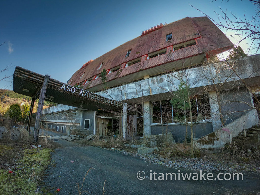 阿蘇観光ホテル探索！熊本の有名廃墟は熊本地震後も健在です