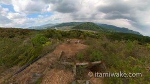 愛媛県の大久喜鉱山跡を見学！広大な敷地と遺棄された家屋が残る廃墟