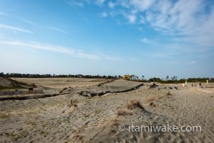 中田島砂丘とさわやかのハンバーグと舘山寺の安倍総理似の観音様