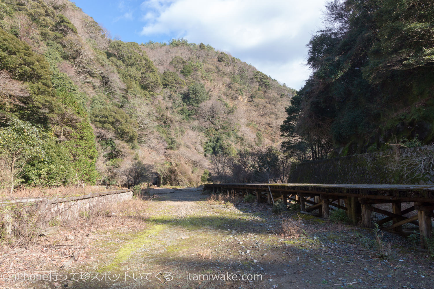 奈良県側から三重県側の景色