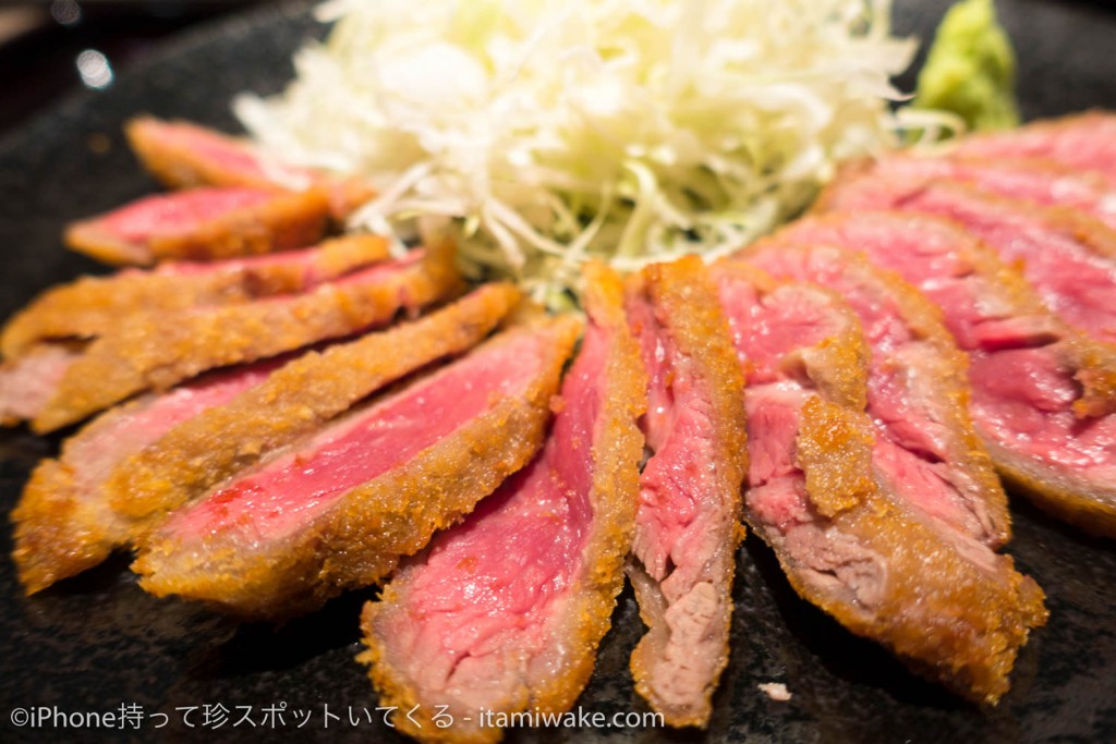 揚げ時間は1分！名古屋市錦の牛かつ専門店「新山」でユッケみたいな牛かつを食べた