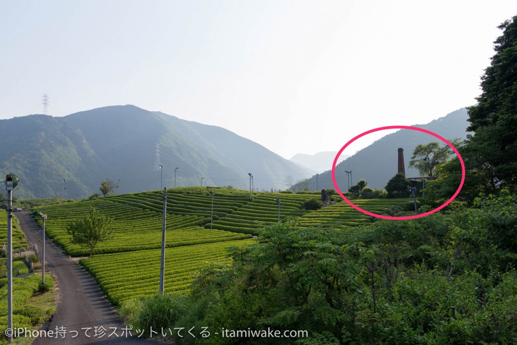 天空の里上ヶ流茶で抹茶ジェラートを食べて村の火葬場で思いを馳せる