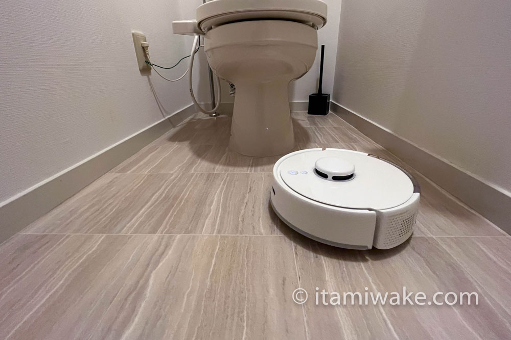トイレ掃除するSwitchBot K10+