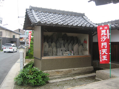 超有名珍スポット！愛知県の「布袋大仏」