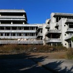 愛知県最大の廃墟！？三ヶ根山スカイラインの三州園ホテルへ