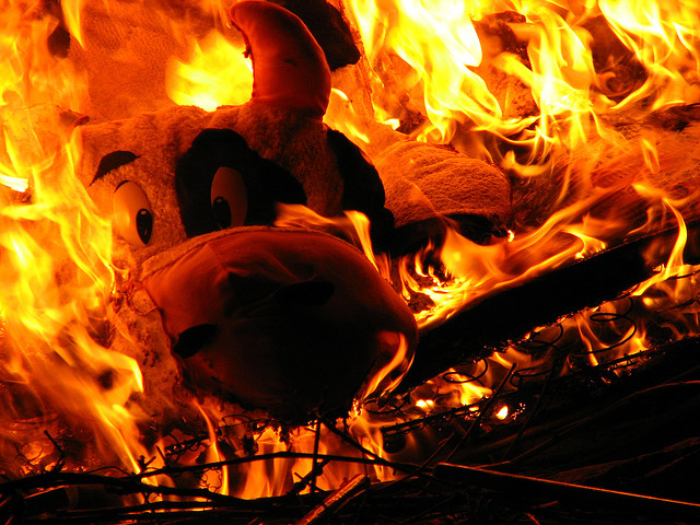 ムカツクやつのTLを埋め尽くせ！リムーブ確実！最悪の爆撃ツール！＼( 'ω')／ウオオオオオアアアーーーッ！