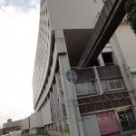 姫路モノレール：建物の上を走り、ビルをぶち抜くとんでもモノレールの末路