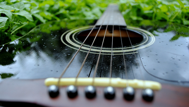 もうiTunesいらないじゃんｗｗｗDropboxやSkyDriveなどのクラウド上にアップした音楽を再生できる神アプリ！
