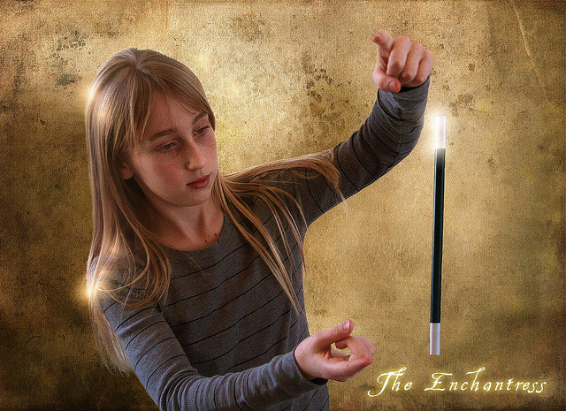 この感動をみんなに知ってほしい！カメラをかざすだけで英語が消える！？超最先端技術の神アプリ！