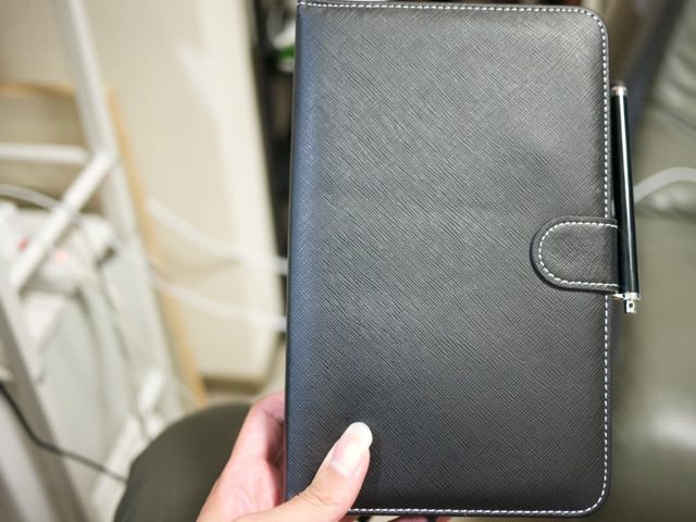 850円のキーボード付きケースでnexus7が電子メモ帳に！？見た目から入るガジェット男子にオススメのカバーです！