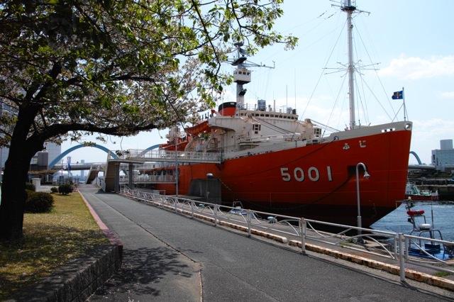 名古屋港の「南極観測船ふじ」はリアルな人形が怖い珍スポット