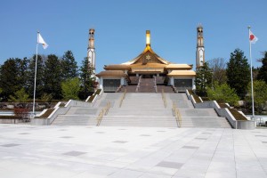 兵庫の宗教パーク玉皇山弥勒寺を参拝！「天道」の総本山では弥勒大仏が笑う