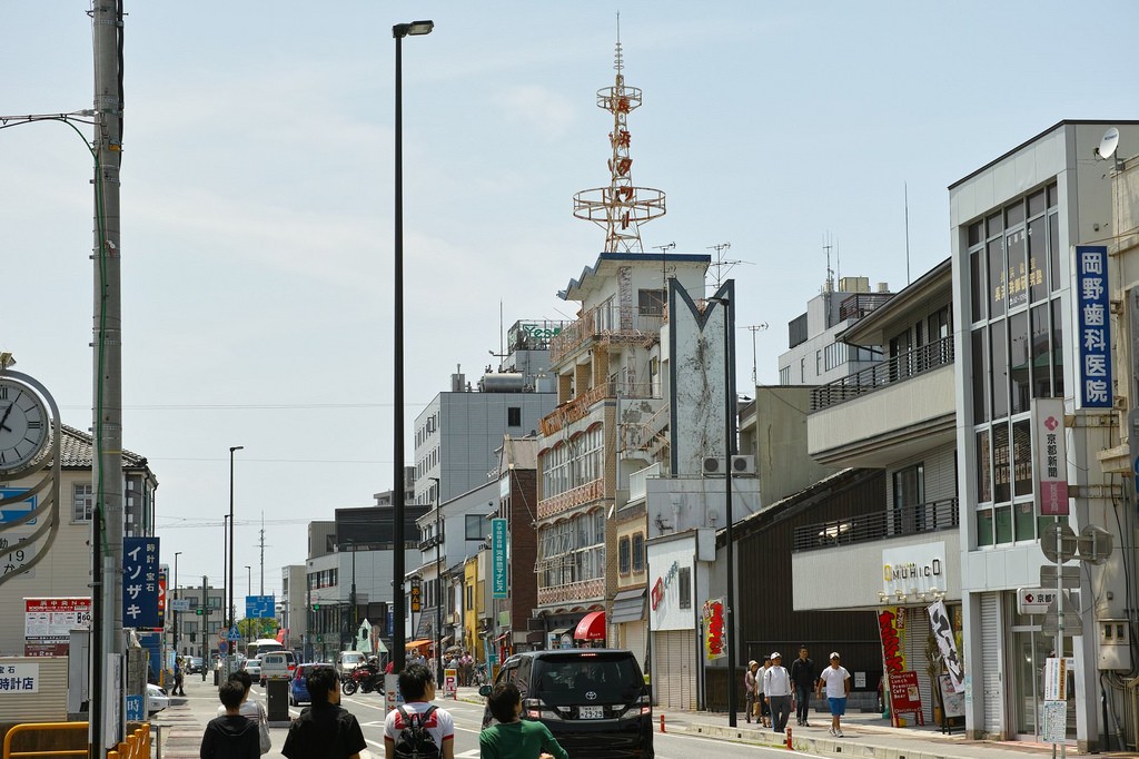 『長浜にも東京タワーを』という思いで個人が作っちゃった、滋賀県長浜市の珍スポット『長浜タワービル』
