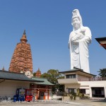 福岡県、成田山久留米分院で全長62mの巨大観音と地獄めぐりを楽しんだ